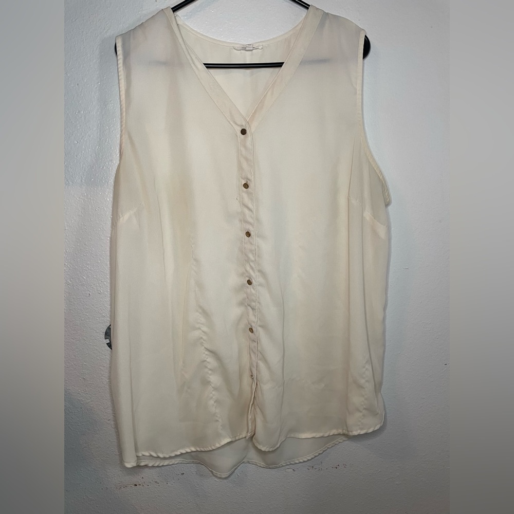 Maurice’s sheer tank top